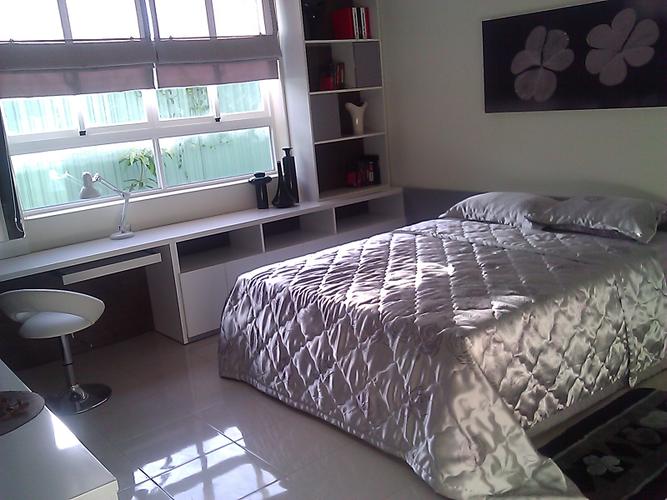 nhà mẫu căn họ Tân Hương