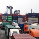 Tìm giải pháp giảm ùn tắc đường vào cảng Cát Lái